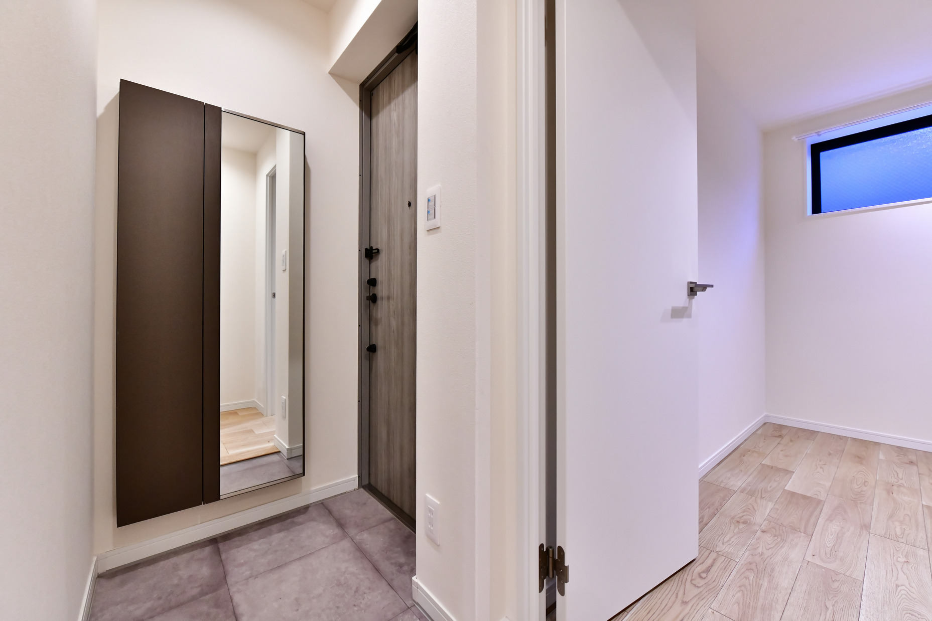 ロータス中野新橋